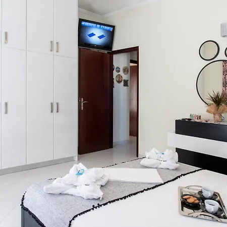 Prázdninový dům Port View House *